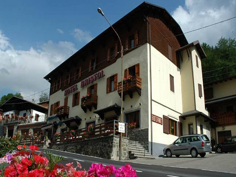 Alberghi Bristol>