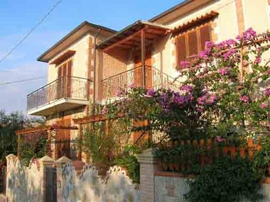 Casa Vacanze Lucchesi
