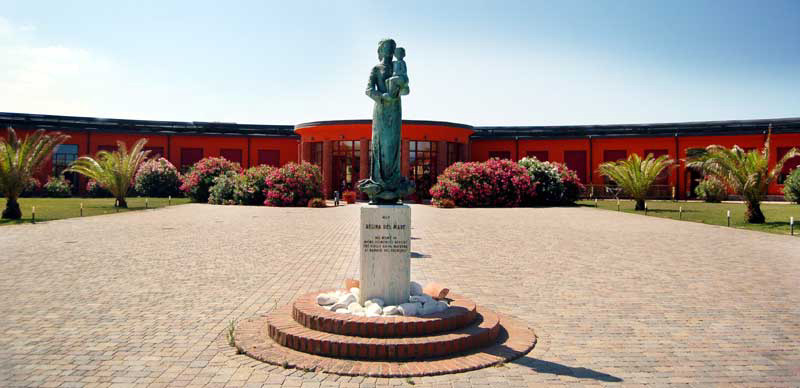 alberghi tirrenia