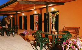 SETTEMBRE IN AGRITURISMO A POCHI MINUTI DAL MARE A SOLI 280 EURO LA SETTIMANA