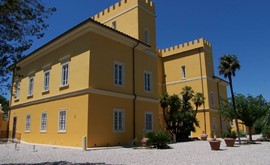 7 NOTTI IN CAMERA DOPPIA AD AGOSTO. SCONTO + OMAGGIO!