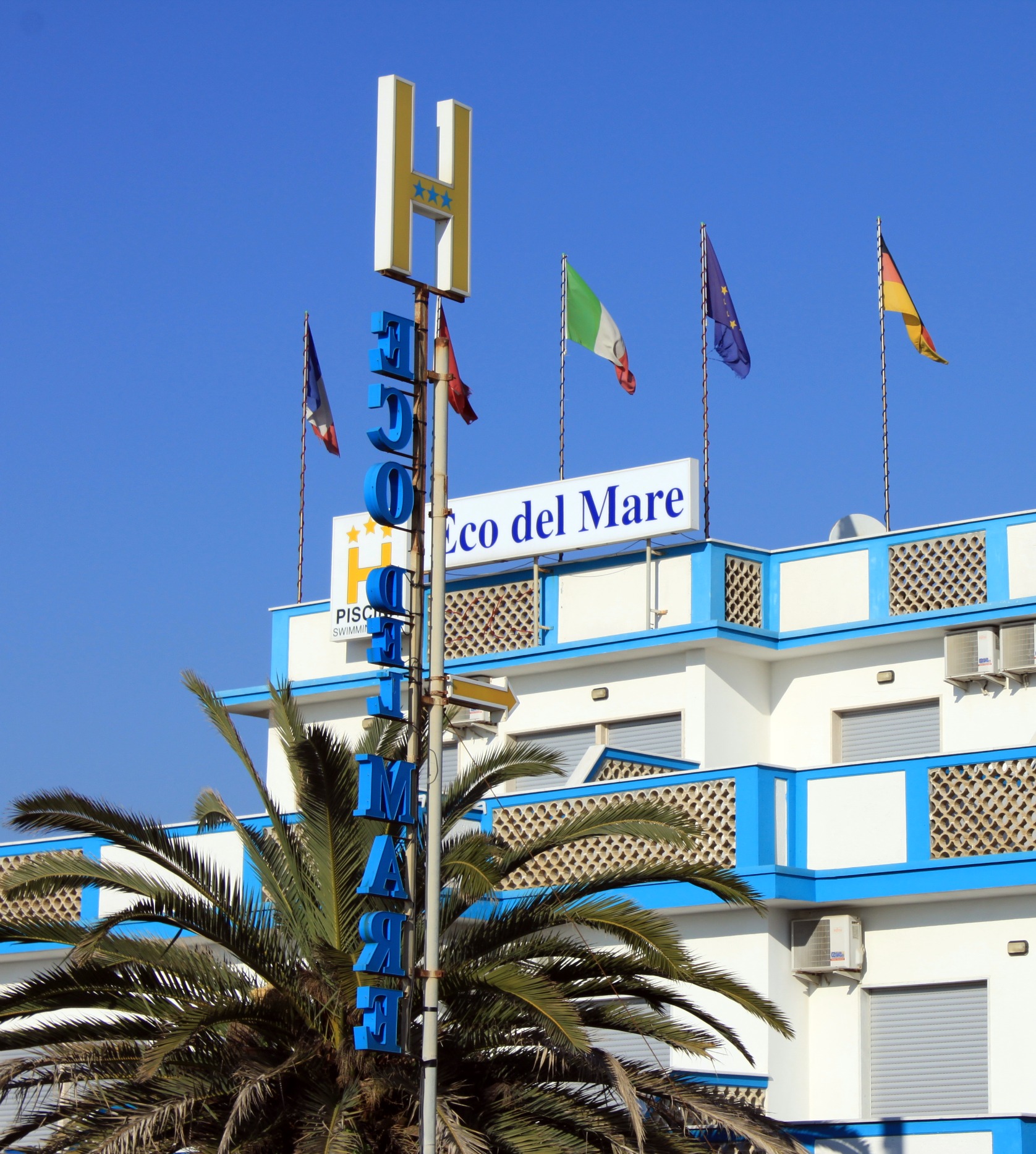 hotel marina di massa
