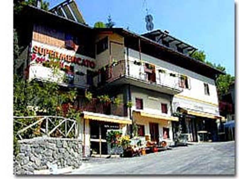 Prodotti tipici Supermercato Pettorelli>