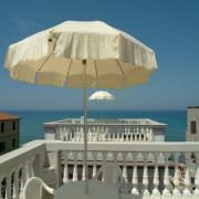 VILLA PIANI