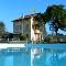 Tenuta la Lupa Country Hotel