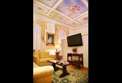 Bed and Breakfast Tornabuoni La Petite Suite