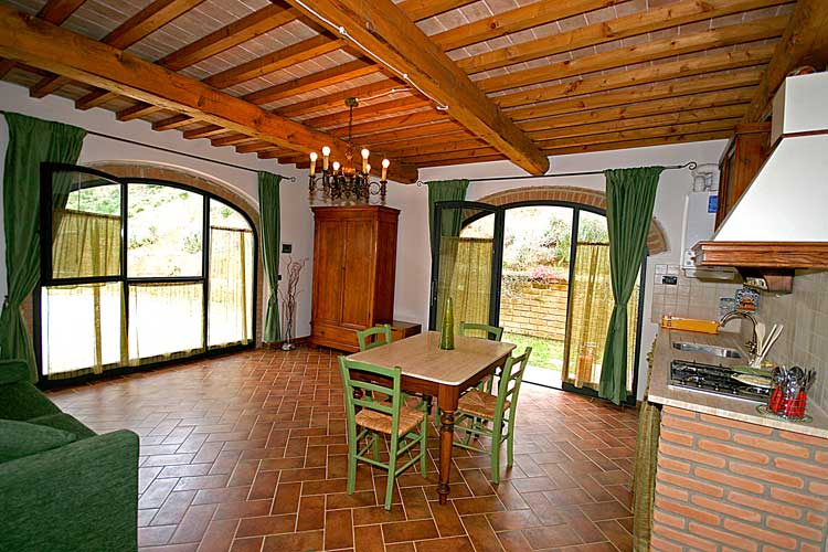 APARTAMENTOS TURISTICOS CASOLARE VAL DI MARE