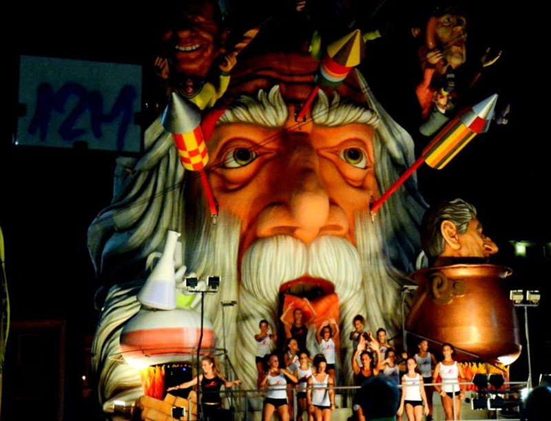 Follonica ed il carnevale estivo