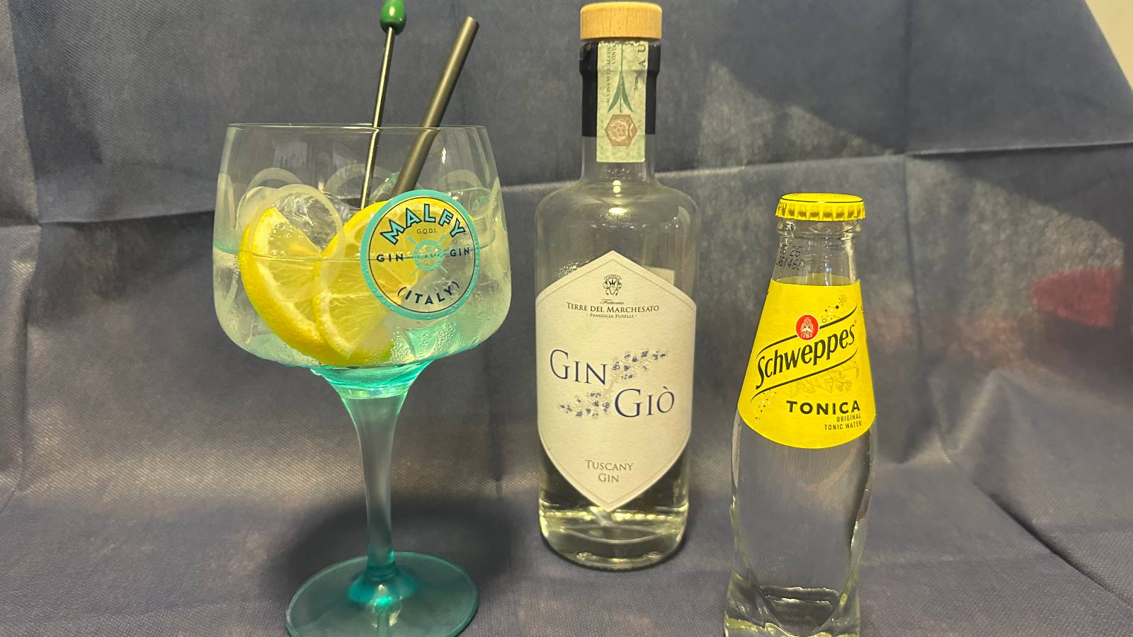 GIN GIO TONIC
