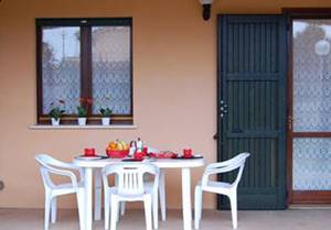 APARTAMENTOS TURISTICOS CASA VACANZE DONORATICO