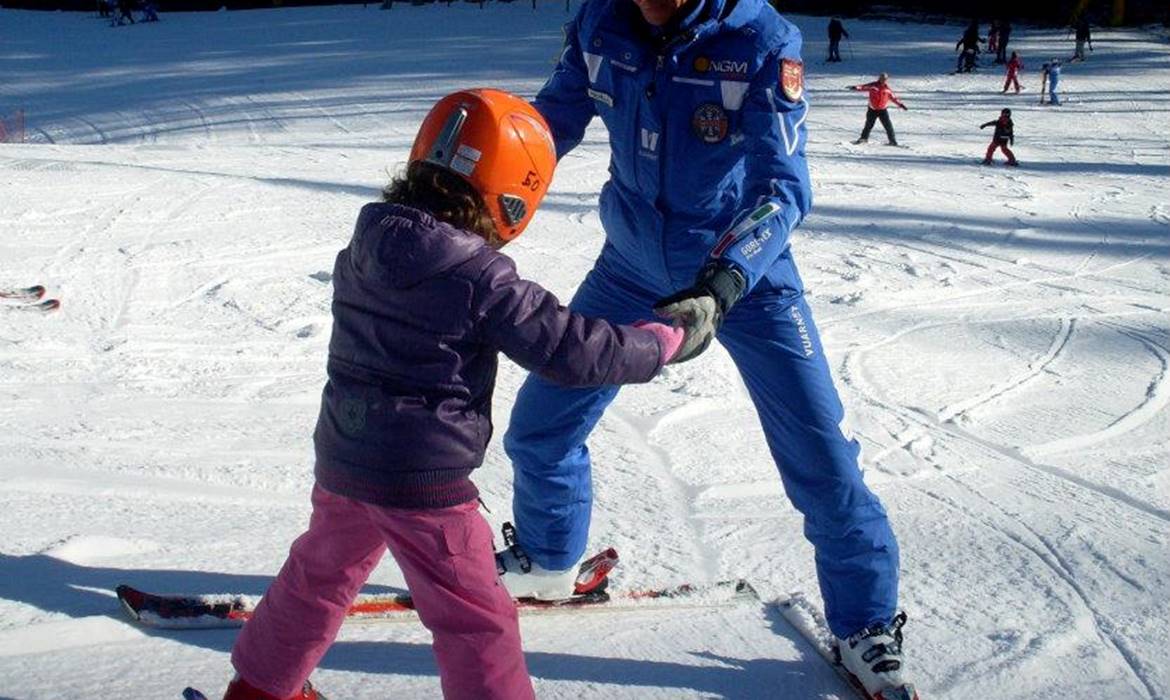 1 Scuola Sci Snowboard Abetone
