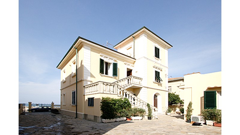 En/livorno/san vincenzo/residence Villa liberty