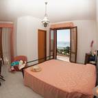 Alberghi Lo Scirocco