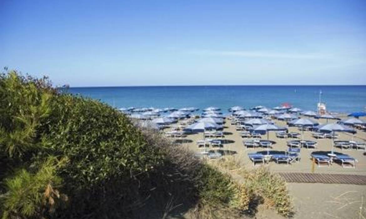 1 Hotel MARINETTA