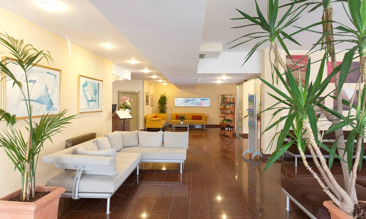 1 Park Hotel e Residence