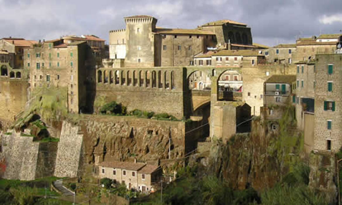 1 La Fontanina