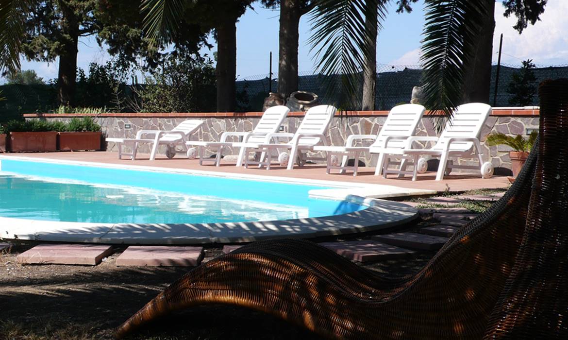 Holidays House Acquaviva