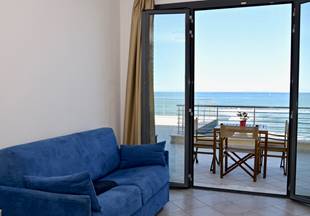 wonderful seaview with car parking
