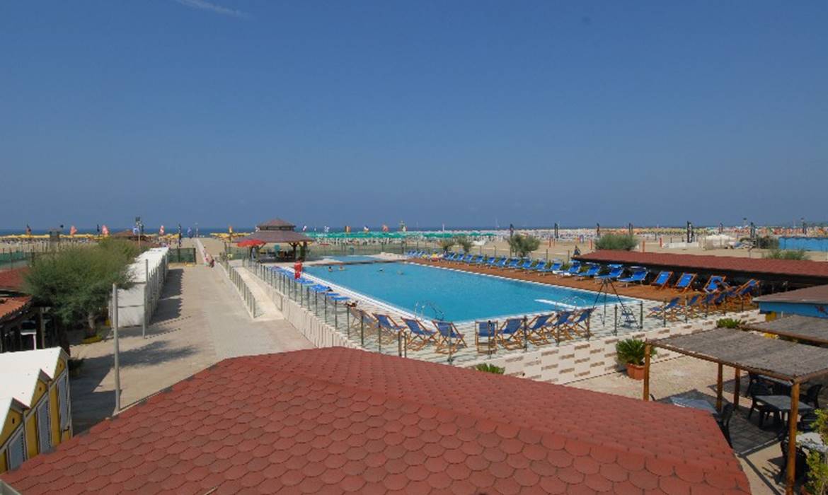 Bathing establishment Bagno Rossella Viareggio Bathing establishment Bagno Rossella Viareggio
