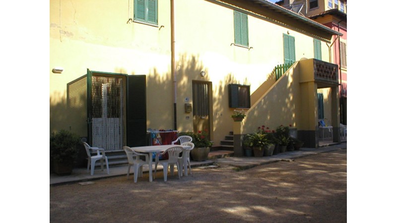 Livorno/baratti/appartamenti Rinsacca