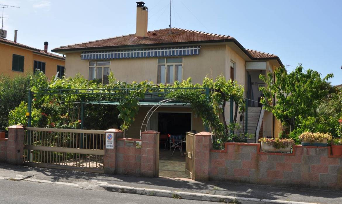 1 Agorà
