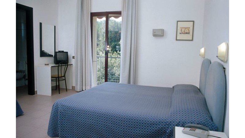 En/livorno/san vincenzo/hotel Kontiki