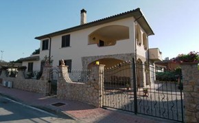 APPARTAMENTI I LEONCINI