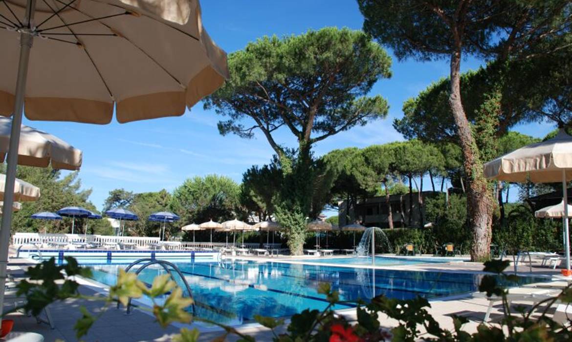 1 Hotel MARINETTA