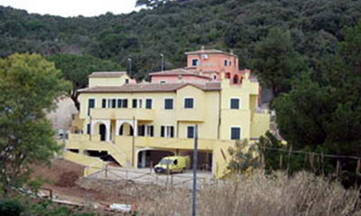 Vertrek Immobiliare Palazzeta