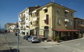 ALBERGHI PICCOLO HOTEL