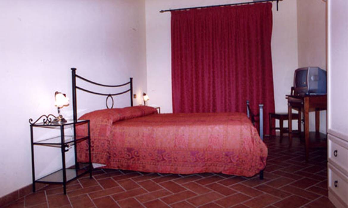 POGGIO CAMPANA