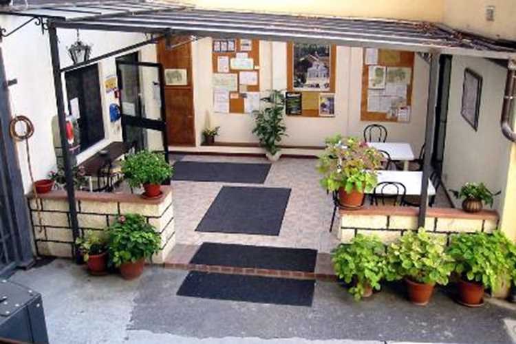 bed and breakfast BB YHF 2000 Firenze