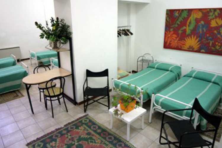 bed and breakfast BB YHF 2000 Firenze